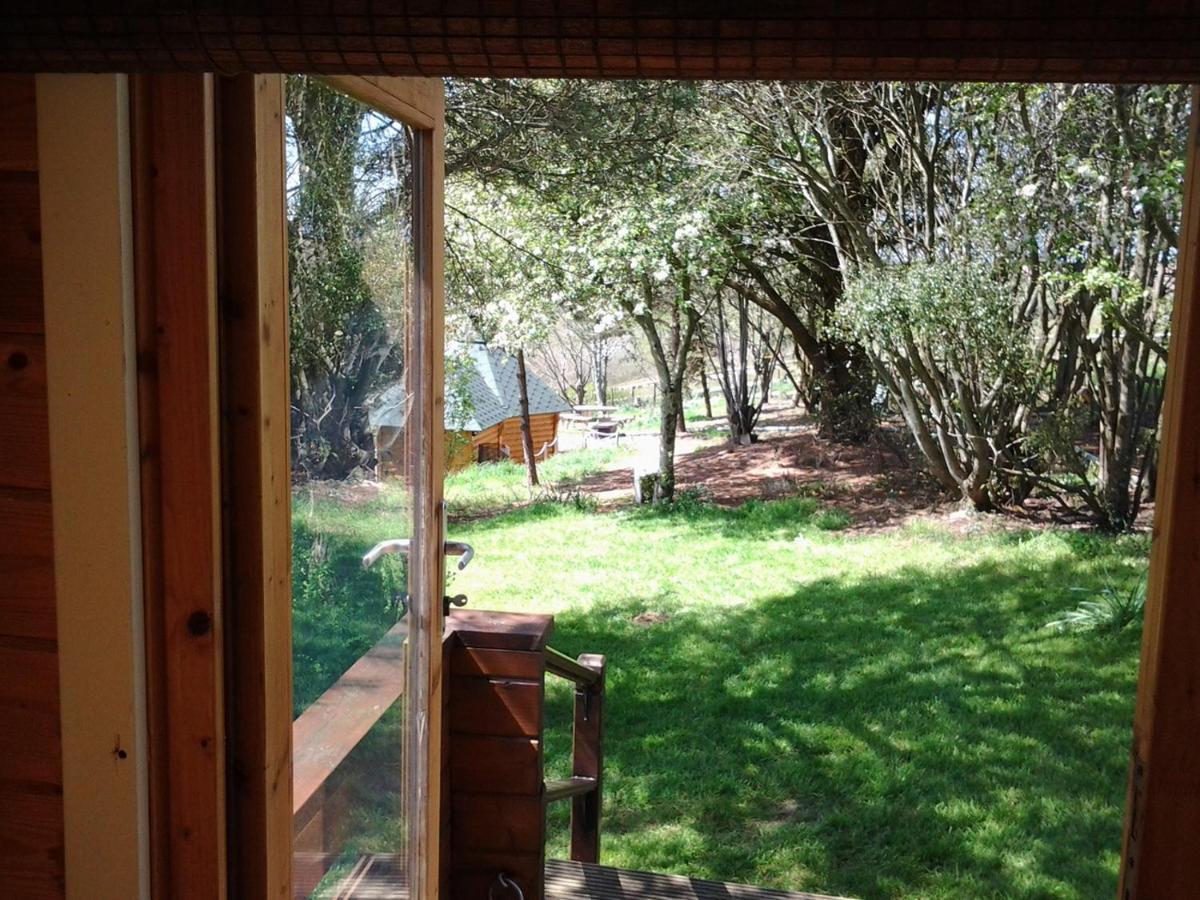Tudor Lodge With Pool & Bbq Cabin Liskeard Exterior foto