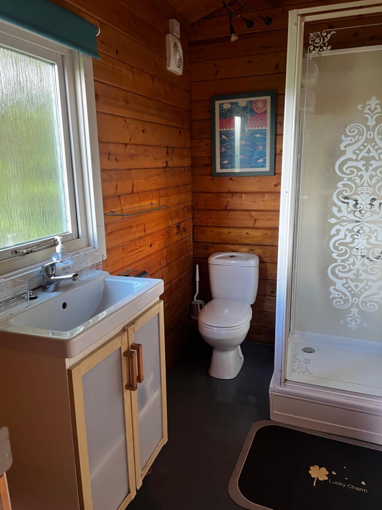 Tudor Lodge With Pool & Bbq Cabin Liskeard Exterior foto